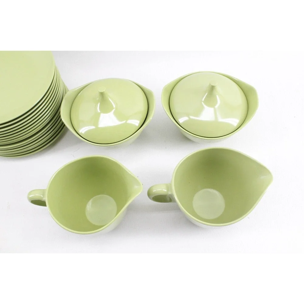 Vintage MCM‎ Oneida Melamine 70s Avocado Ivy Green Lot Of 42